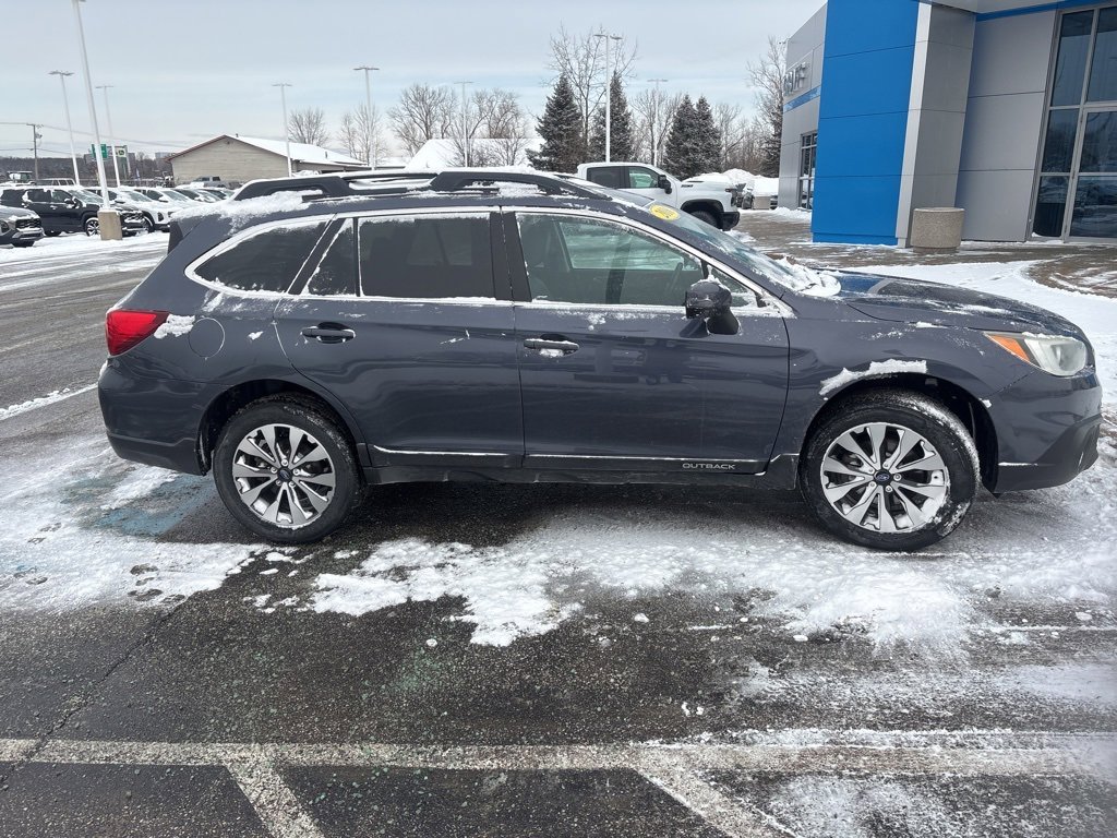 Used 2016 Subaru Outback 2.5i Limited image 4