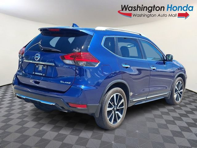 Used 2017 Nissan Rogue SL w/ SL Premium Package AWD/4WD image 6