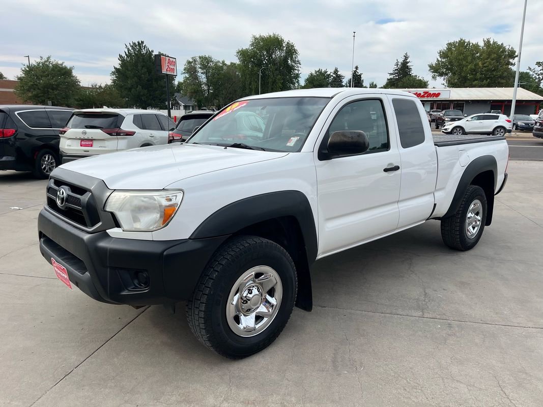 Used 2015 Toyota Tacoma 4x4 Access Cab image 9