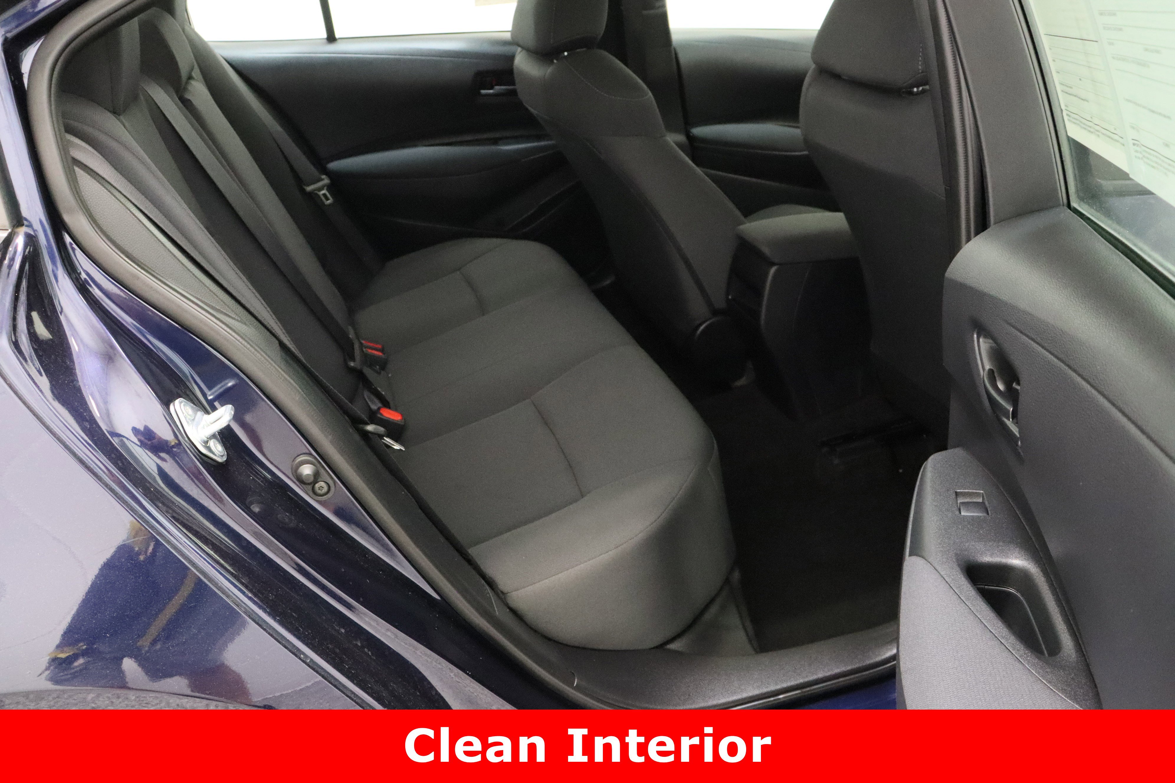 Used 2022 Toyota Corolla LE FWD image 30