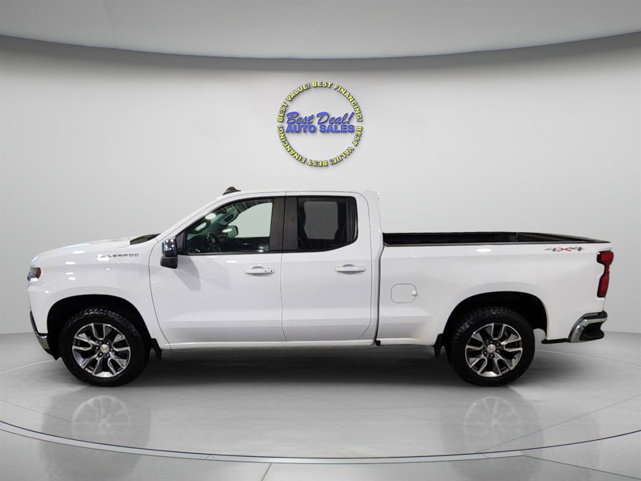 Used 2022 Chevrolet Silverado 1500 LT image 4