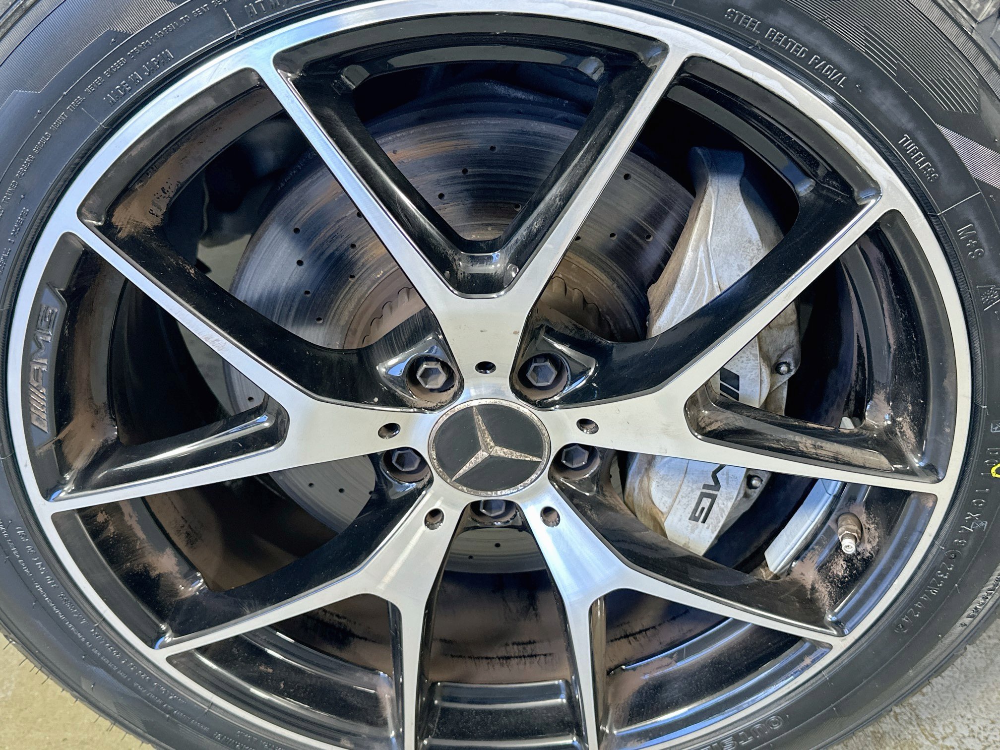 Used 2022 Mercedes-Benz GLC 43 AMG 4MATIC image 30