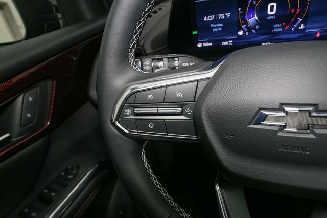 Used 2026 Chevrolet Traverse Z71 w/ LPO, Floor Liner Package AWD/4WD image 33