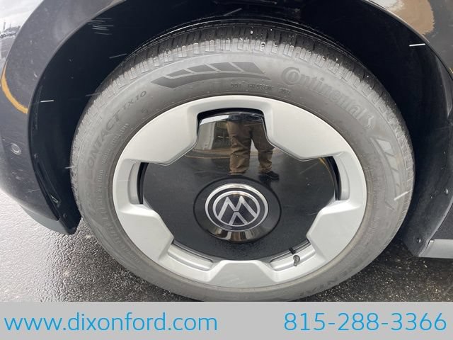 Used 2025 Volkswagen ID. Buzz Pro S RWD image 28