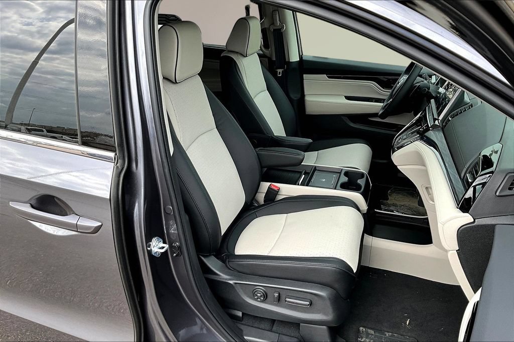 New 2026 Honda Odyssey Elite image 10