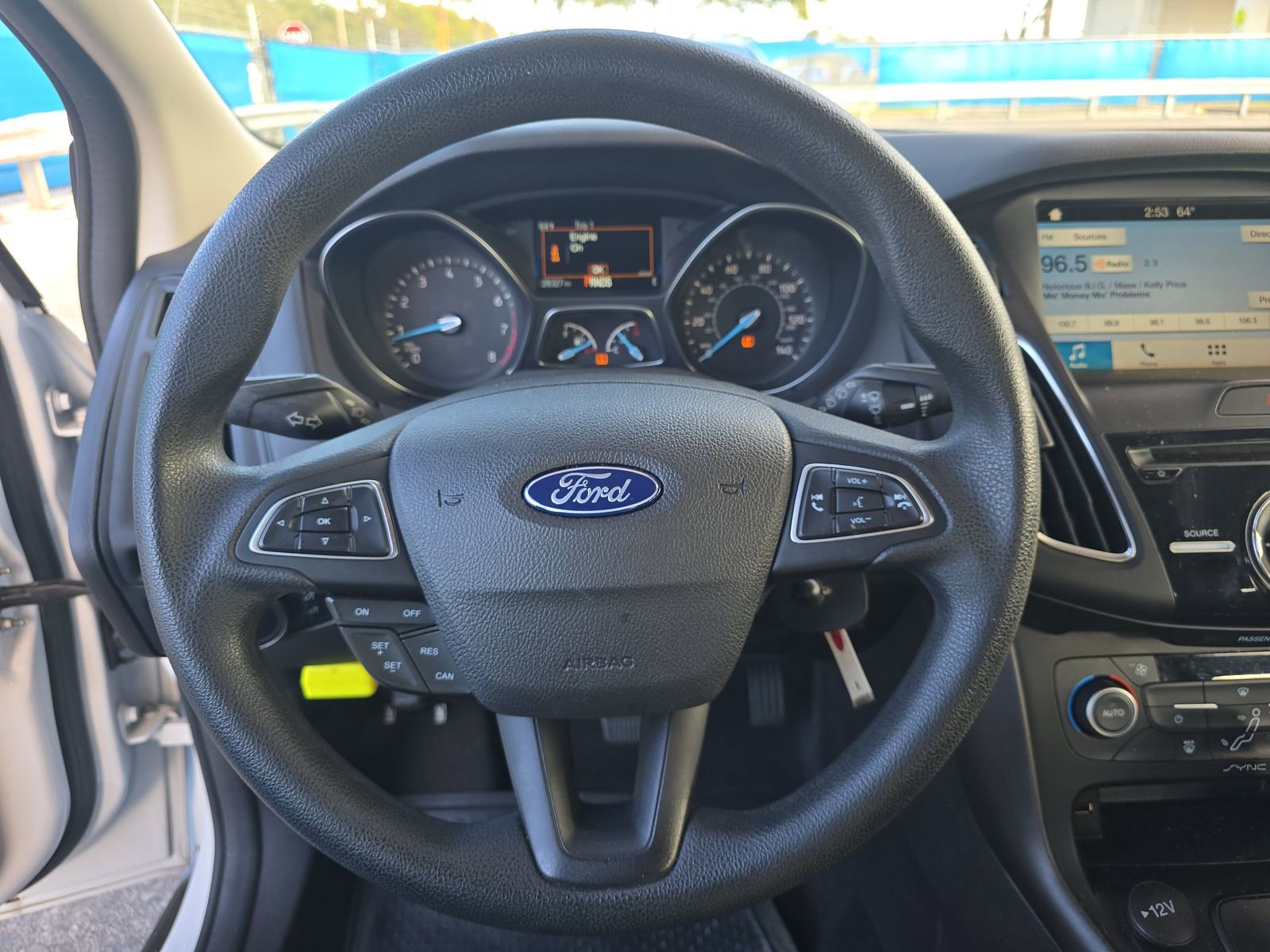 Used 2018 Ford Focus SEL image 11