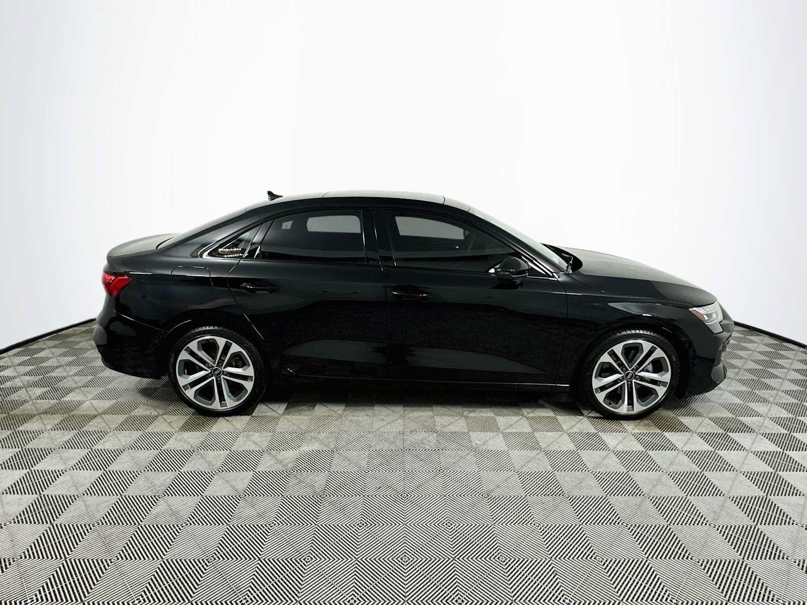 Certified 2025 Audi A3 2.0T Premium Plus w/ Premium Plus Package AWD/4WD image 8