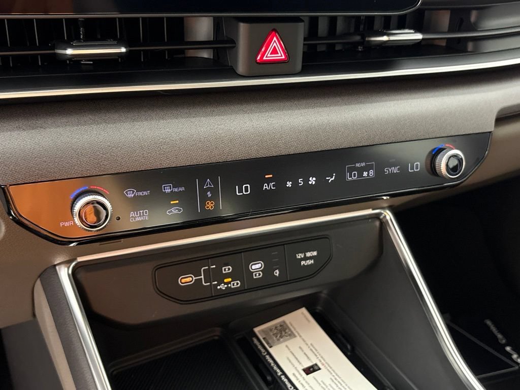 New 2026 Kia Carnival EX FWD image 39