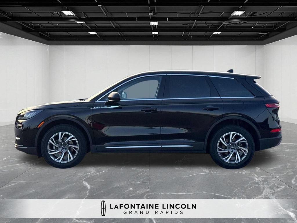 Certified 2024 Lincoln Corsair AWD image 2