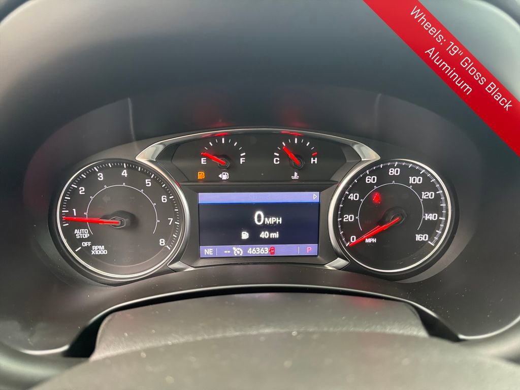 Used 2023 GMC Terrain SLT w/ Elevation Edition image 17