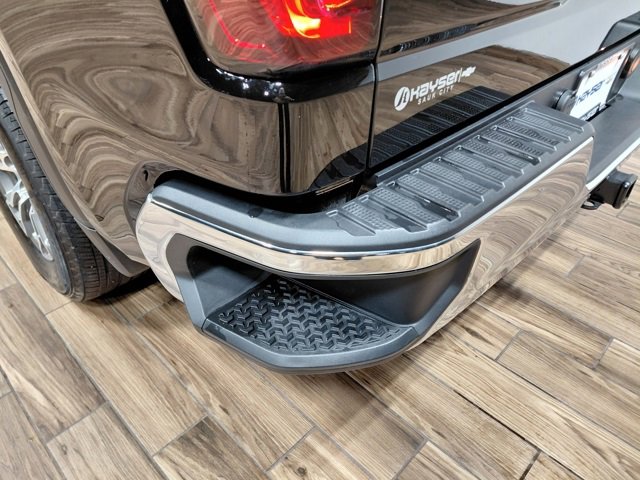 Certified 2025 GMC Sierra 1500 SLT image 24