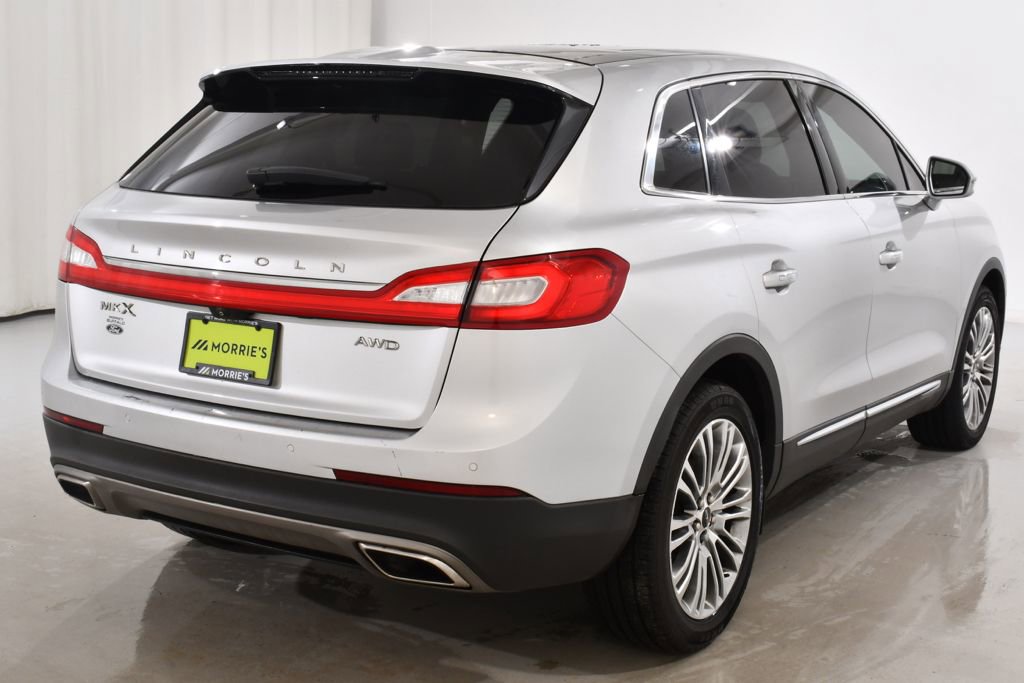 Used 2016 Lincoln MKX Reserve w/ Climate Package image 12