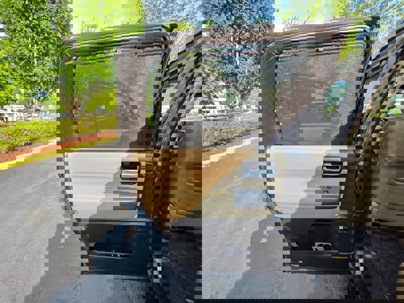 Used 2011 Toyota Sequoia Limited AWD/4WD image 63