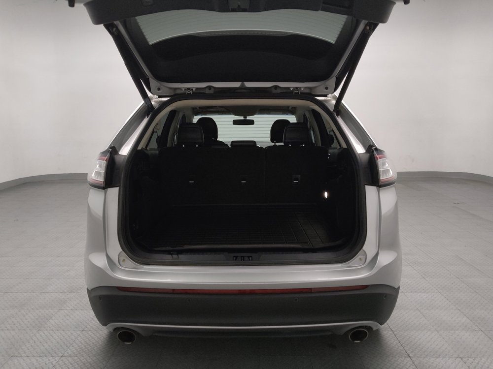 Used 2017 Ford Edge Titanium w/ Technology Package image 29