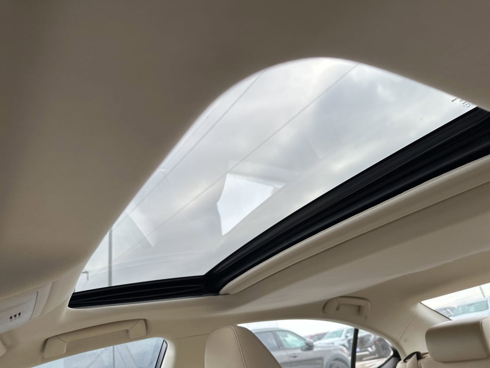 Used 2018 Lexus ES 350 w/ Navigation System Package image 83