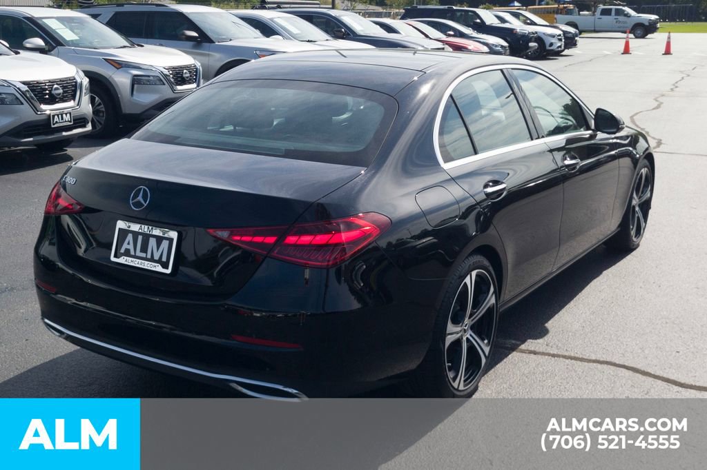 Used 2025 Mercedes-Benz C 300 Sedan image 5