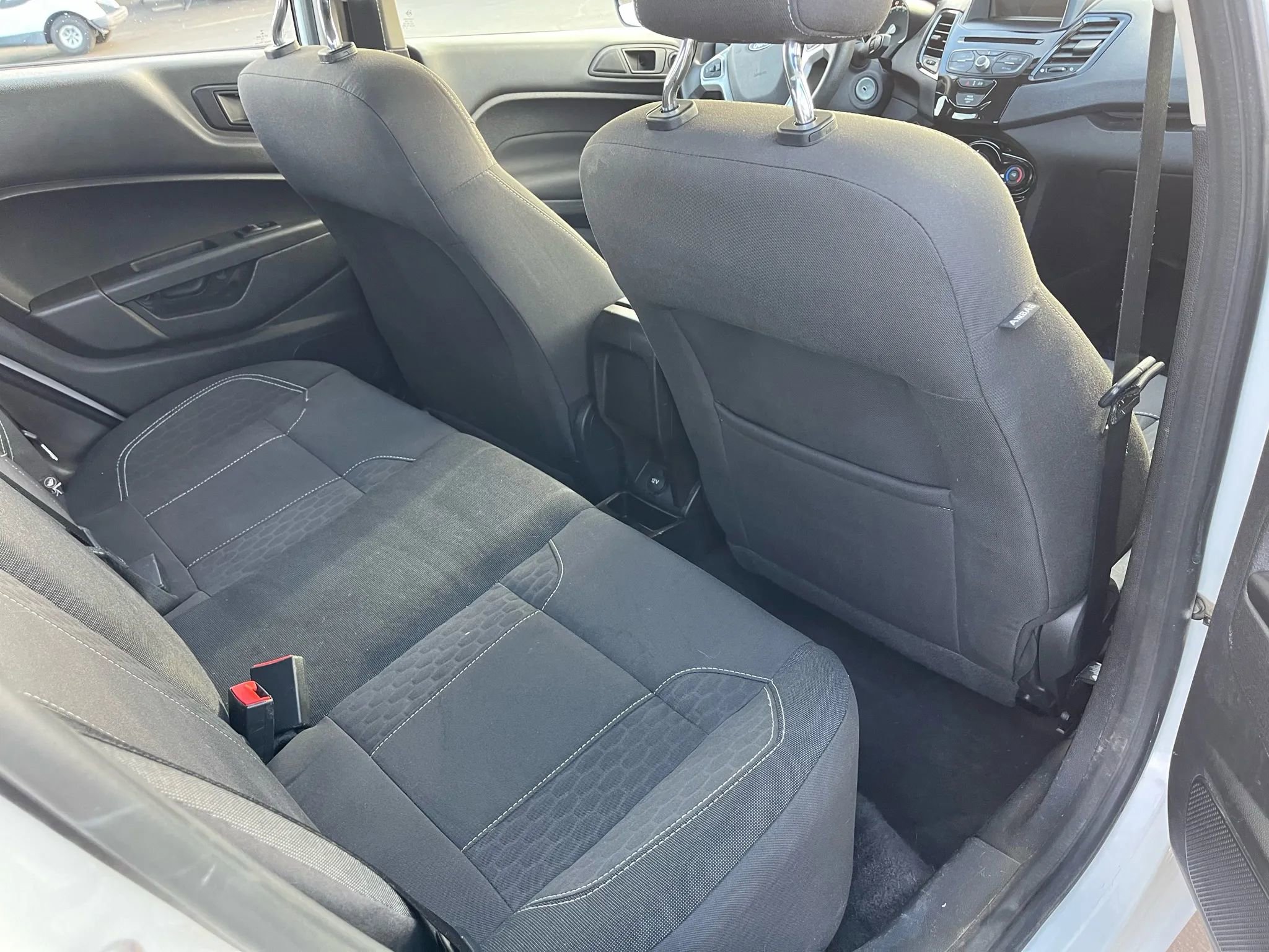 Used 2019 Ford Fiesta SE w/ Equipment Group 201A image 10