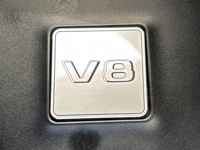 Used 2025 Mercedes-Benz GLS 580 4MATIC image 41