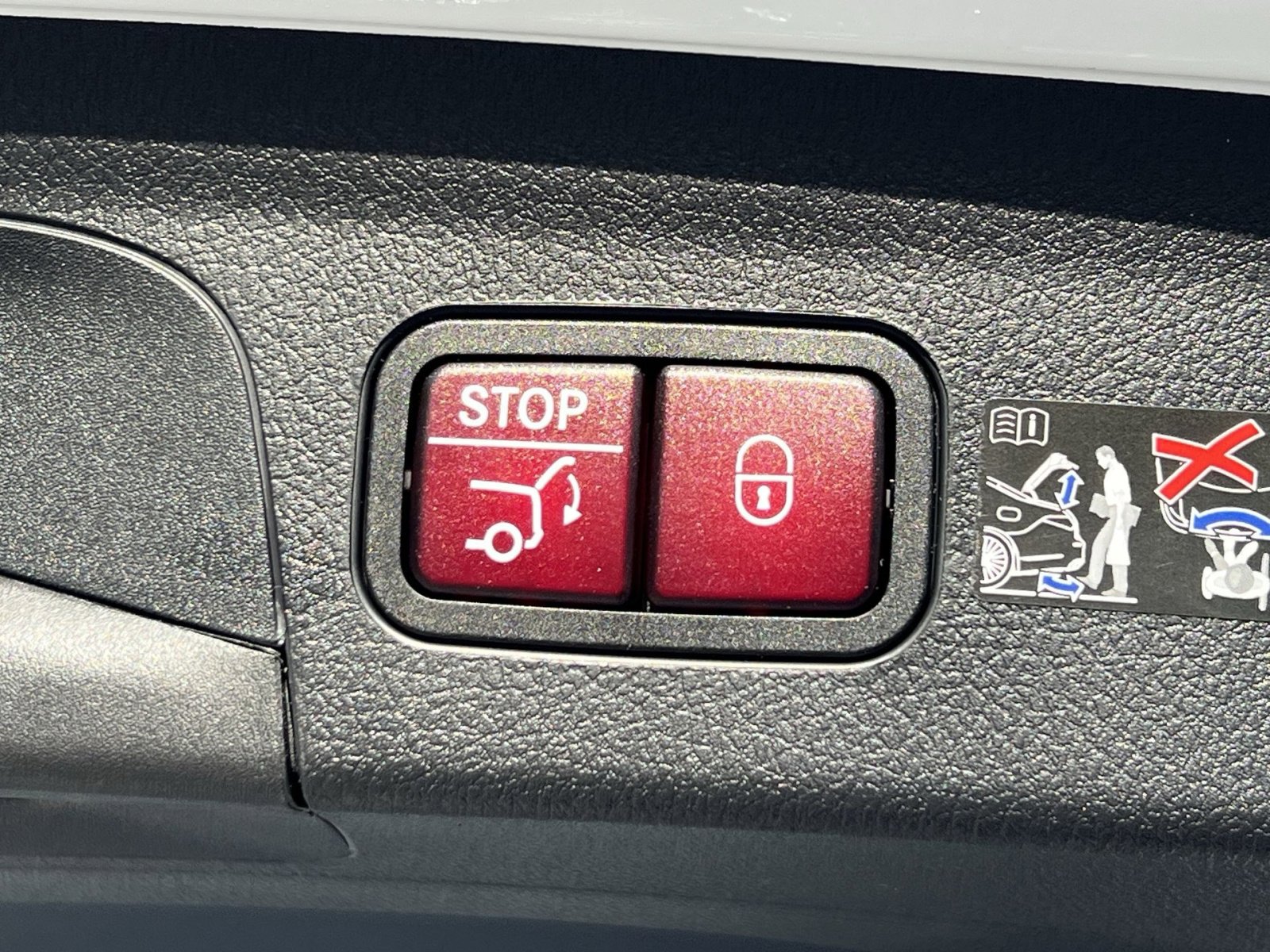 New 2026 Mercedes-Benz GLE 450 4MATIC image 25