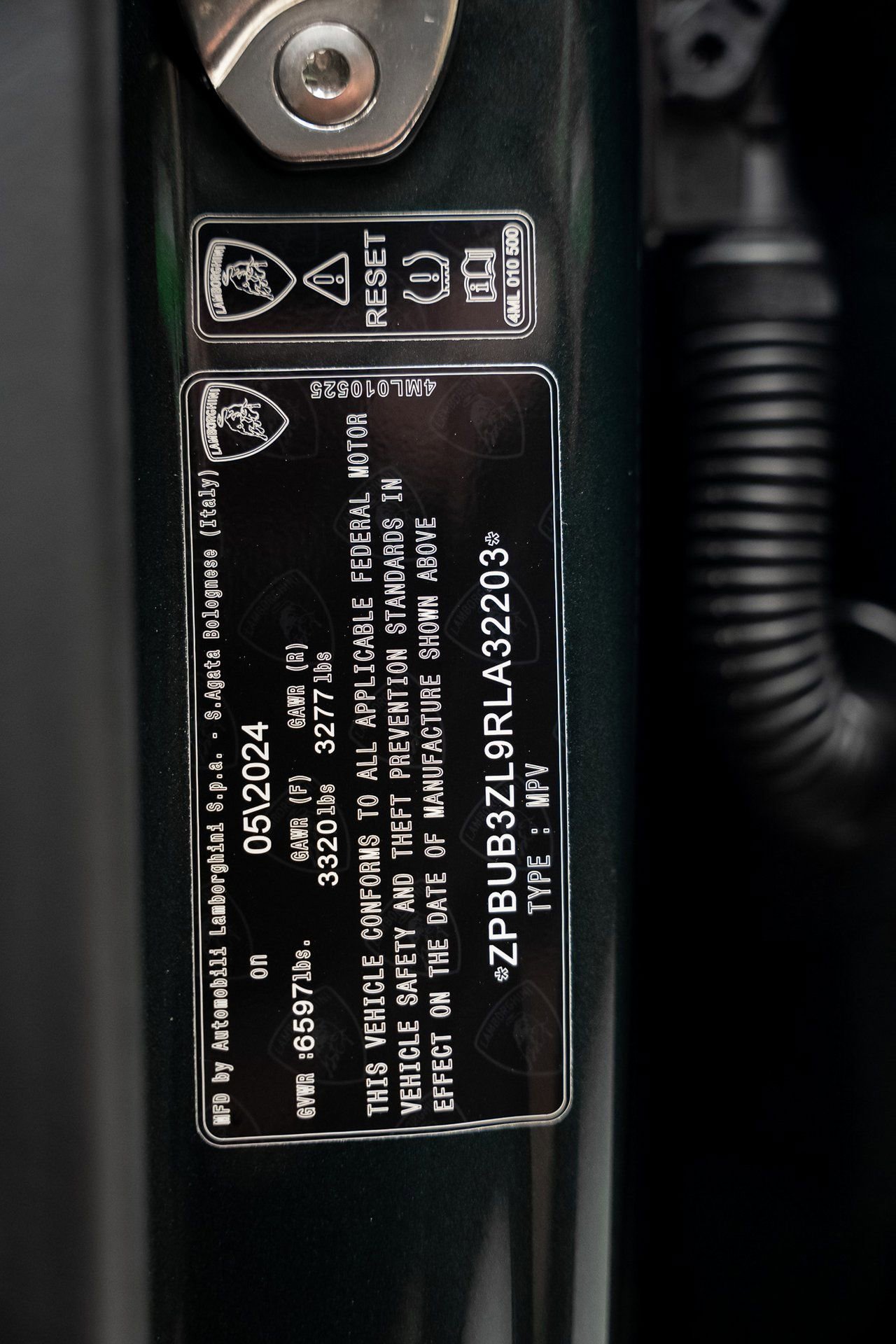 Used 2024 Lamborghini Urus S AWD/4WD image 62