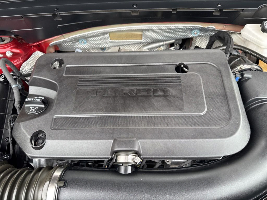Used 2023 Buick Envision Essence w/ Sport Touring Package FWD image 32