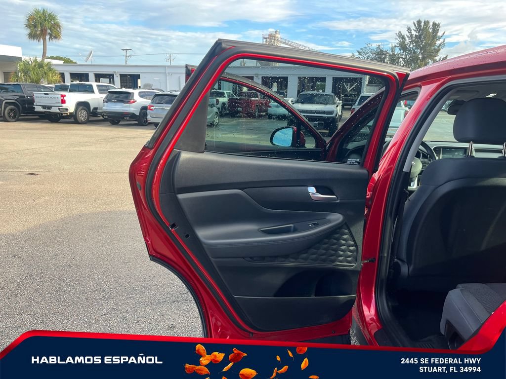 Used 2020 Hyundai Santa Fe SE w/ Cargo Package FWD image 29