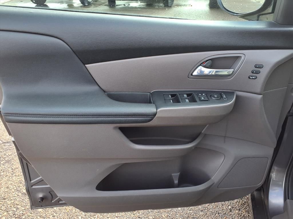 Used 2014 Honda Odyssey Touring image 15