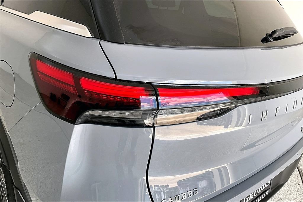 New 2027 INFINITI QX60 Luxe w/ Cargo Package FWD image 42