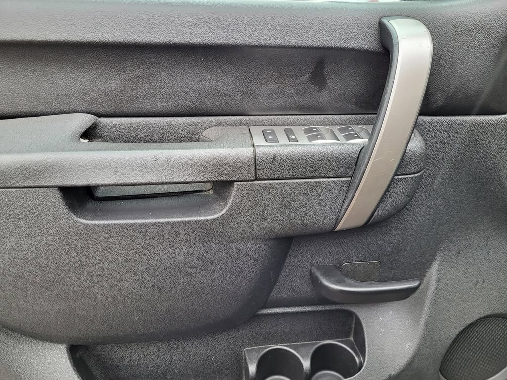 Used 2013 Chevrolet Silverado 1500 LS AWD/4WD image 14