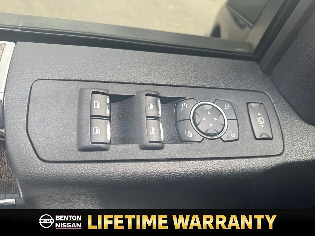 Used 2019 Ford F250 Lariat image 13