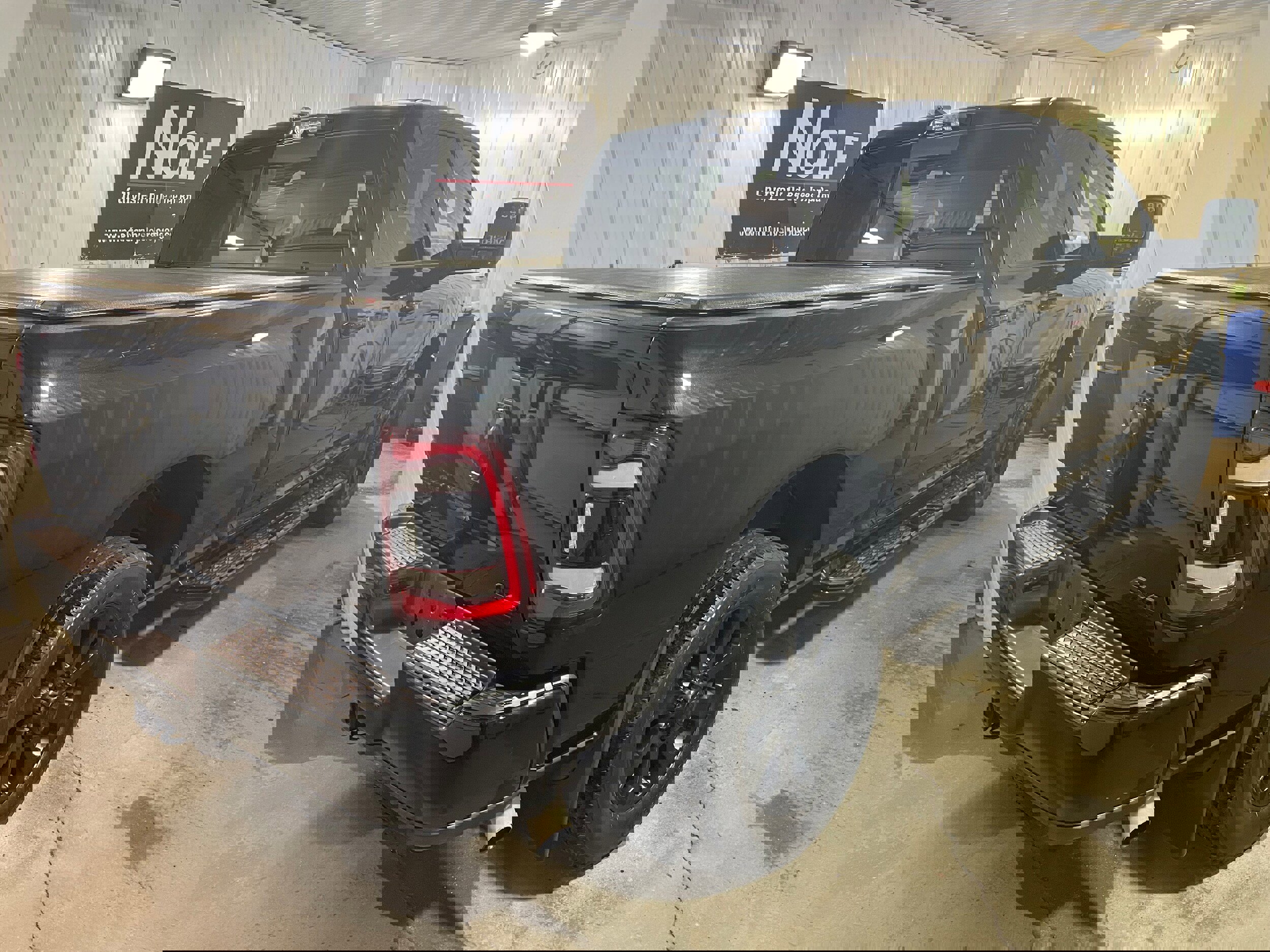 Used 2023 RAM 2500 Laramie w/ Night Edition image 6