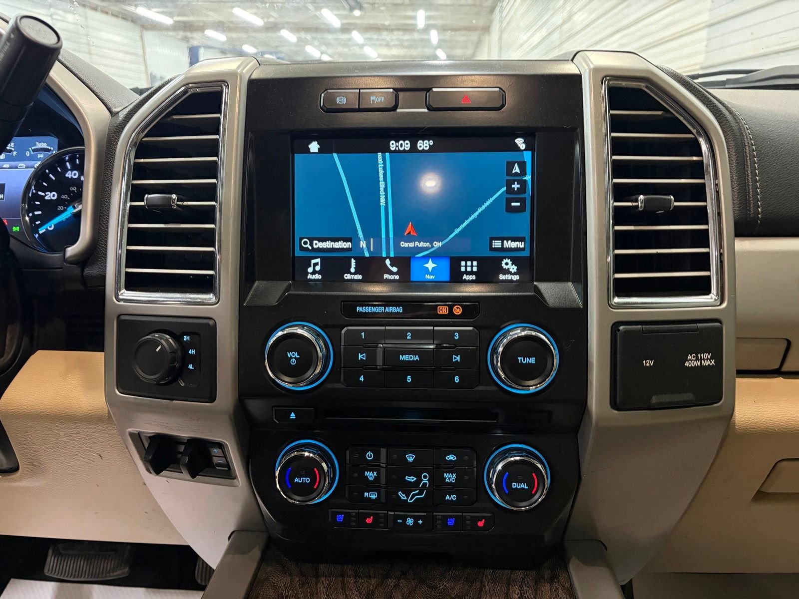 Used 2017 Ford F250 Lariat w/ Chrome Package AWD/4WD image 18
