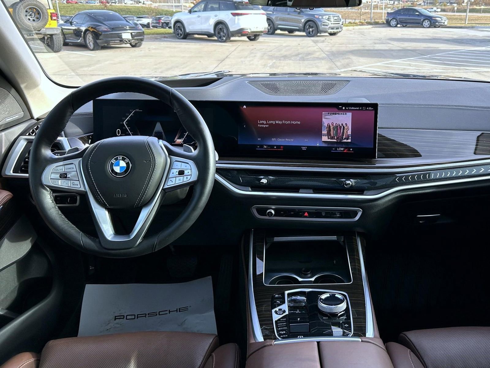 Used 2023 BMW X7 xDrive40i w/ Executive Package image 12