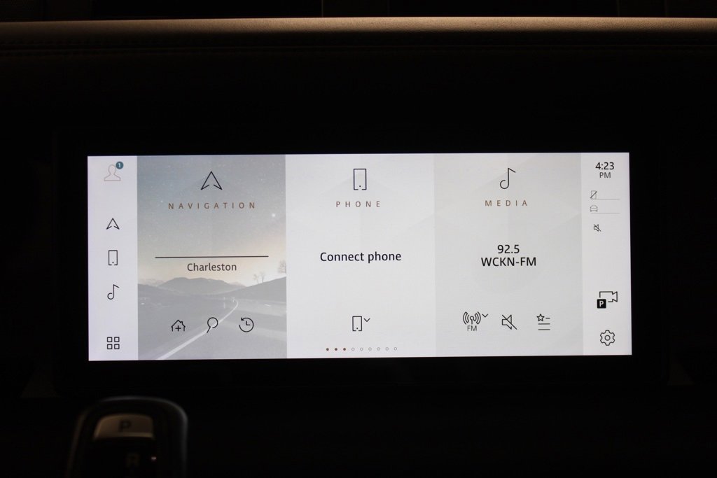 Used 2020 Land Rover Defender 110 HSE image 29