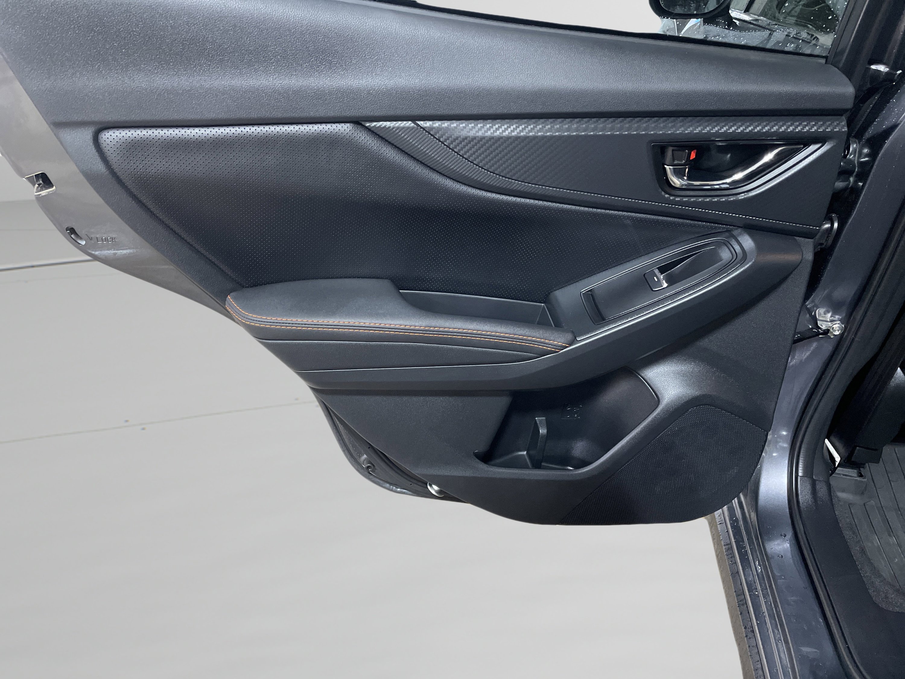 Used 2022 Subaru Crosstrek 2.5i Limited w/ Moonroof Package 1 image 10