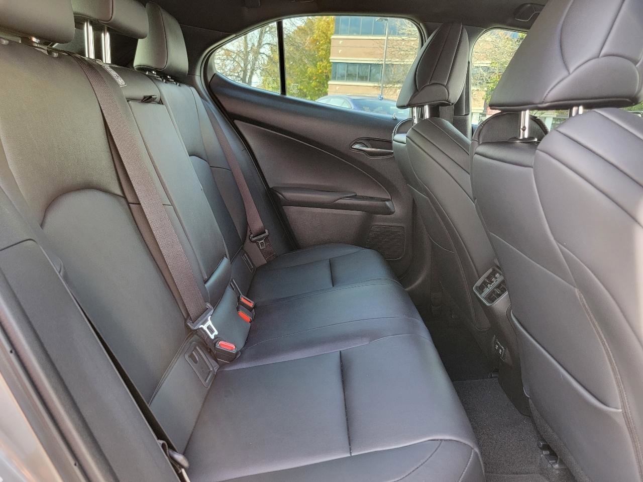 Used 2019 Lexus UX 200 F Sport w/ F Sport Premium Package image 29