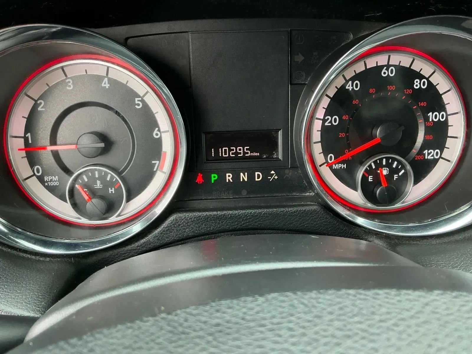 Used 2018 Dodge Grand Caravan SE image 27