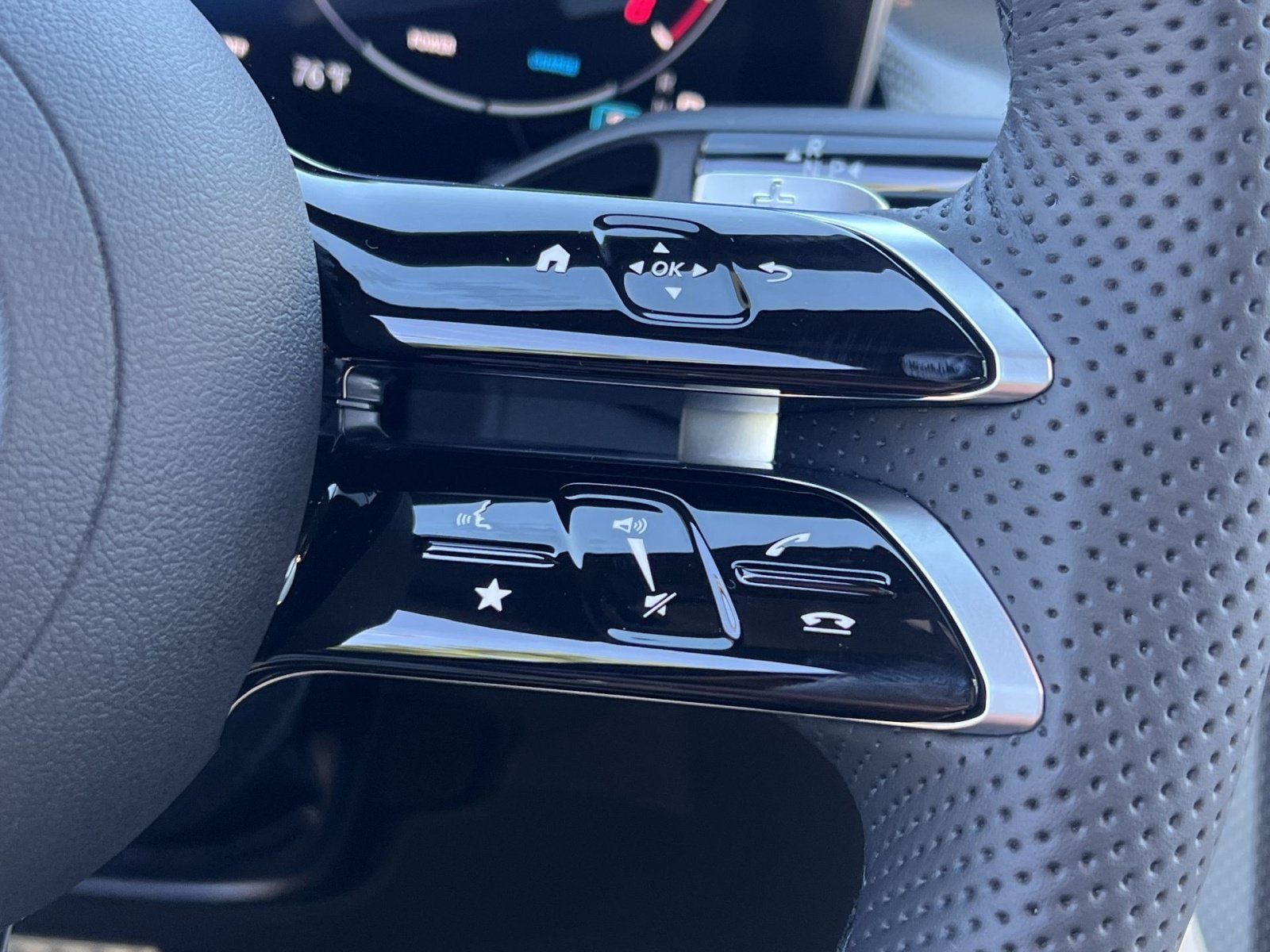 New 2026 Mercedes-Benz GLC 300 4MATIC image 37