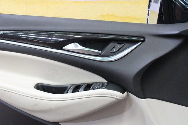 Used 2023 Buick Enclave Essence w/ Experience Buick Package image 13