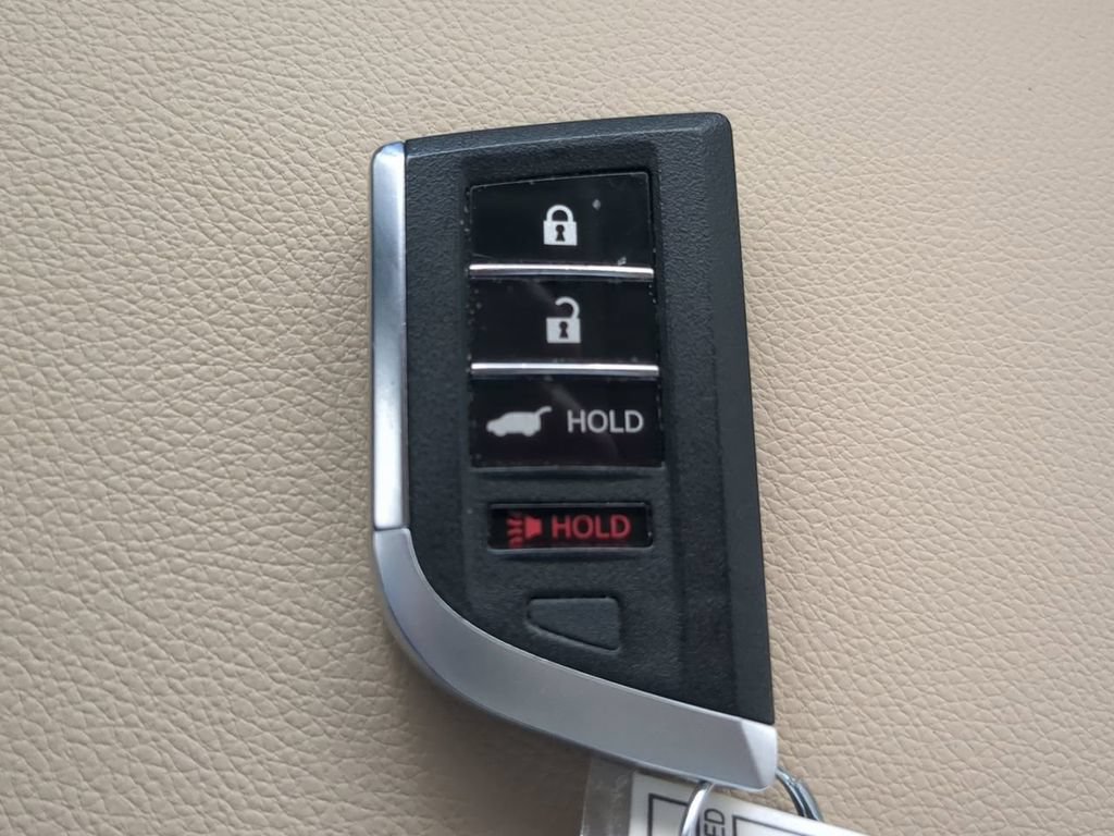 Used 2024 Acura MDX FWD image 30