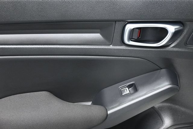 Used 2025 Honda Civic Sport image 10