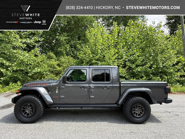 Used 2023 Jeep Gladiator Mojave w/ LED Lighting Group AWD/4WD image 1