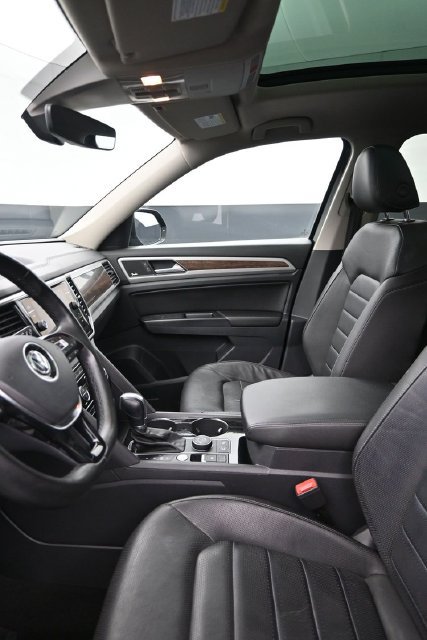 Used 2018 Volkswagen Atlas SEL Premium AWD/4WD image 7