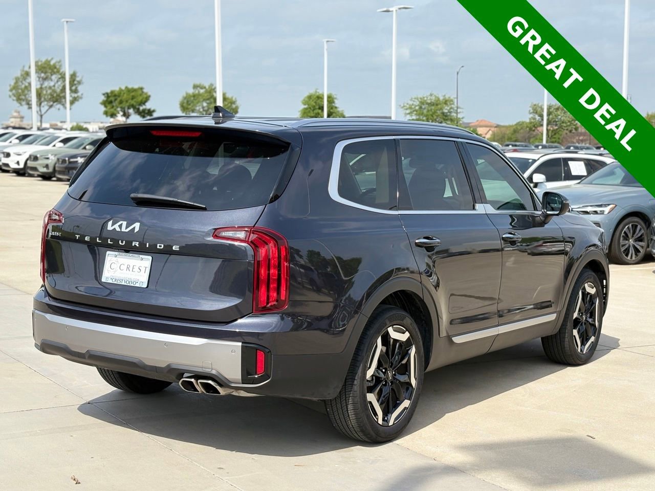 Used 2025 Kia Telluride S FWD image 6