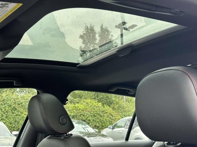Used 2019 Volkswagen GTI SE FWD image 16