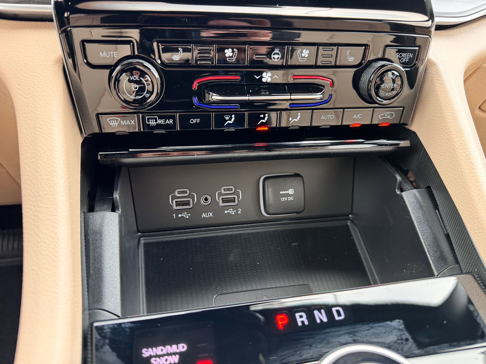 New 2025 Jeep Grand Cherokee Limited w/ Luxury Tech Group II image 20