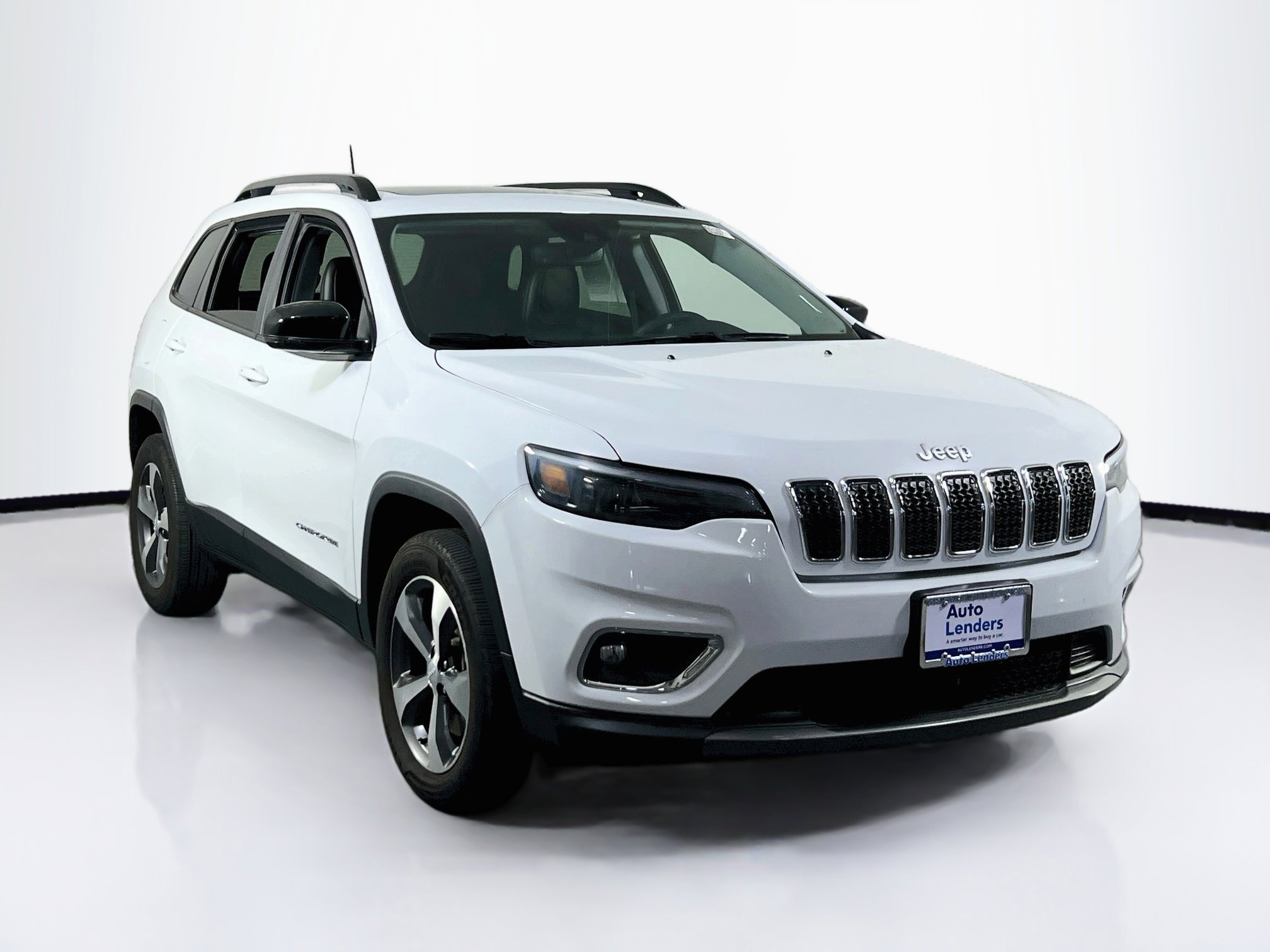 Used 2022 Jeep Cherokee Limited AWD/4WD image 3