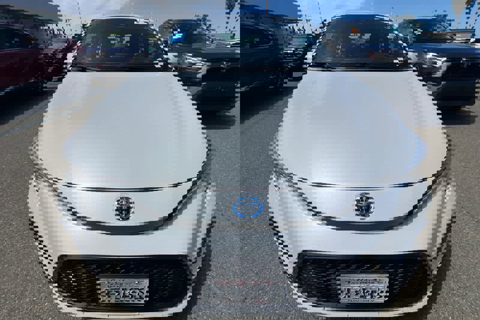 Used 2023 Toyota Corolla SE w/ Carpet Mat Package (TMS) FWD video 2