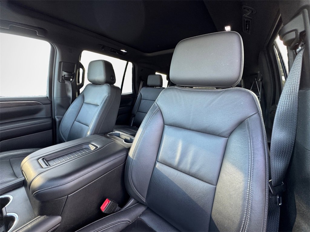 Used 2021 Chevrolet Tahoe LT w/ LT Signature Package image 24