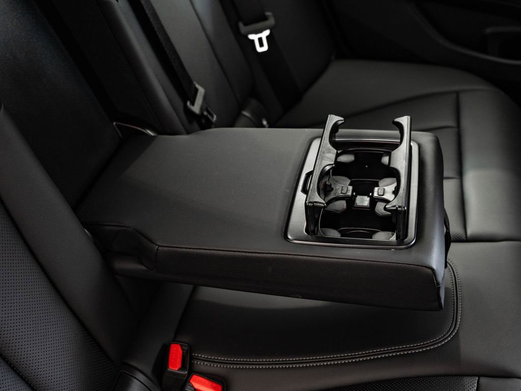 Used 2023 BMW 330i xDrive Sedan w/ M Sport Package image 44